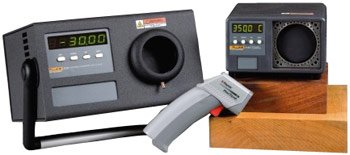 Portable IR Calibrator - -30°C to 500°C, 57mm Target | Fluke 9132/9133
